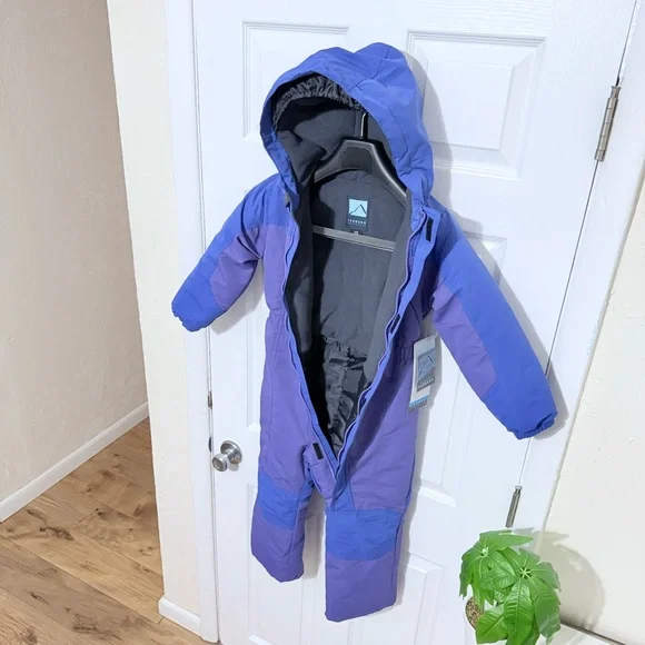 ICEBURG Girls Lilac Snowsuit ,Size kids S (4/5) , Keep warm in style - Picture 6 of 16